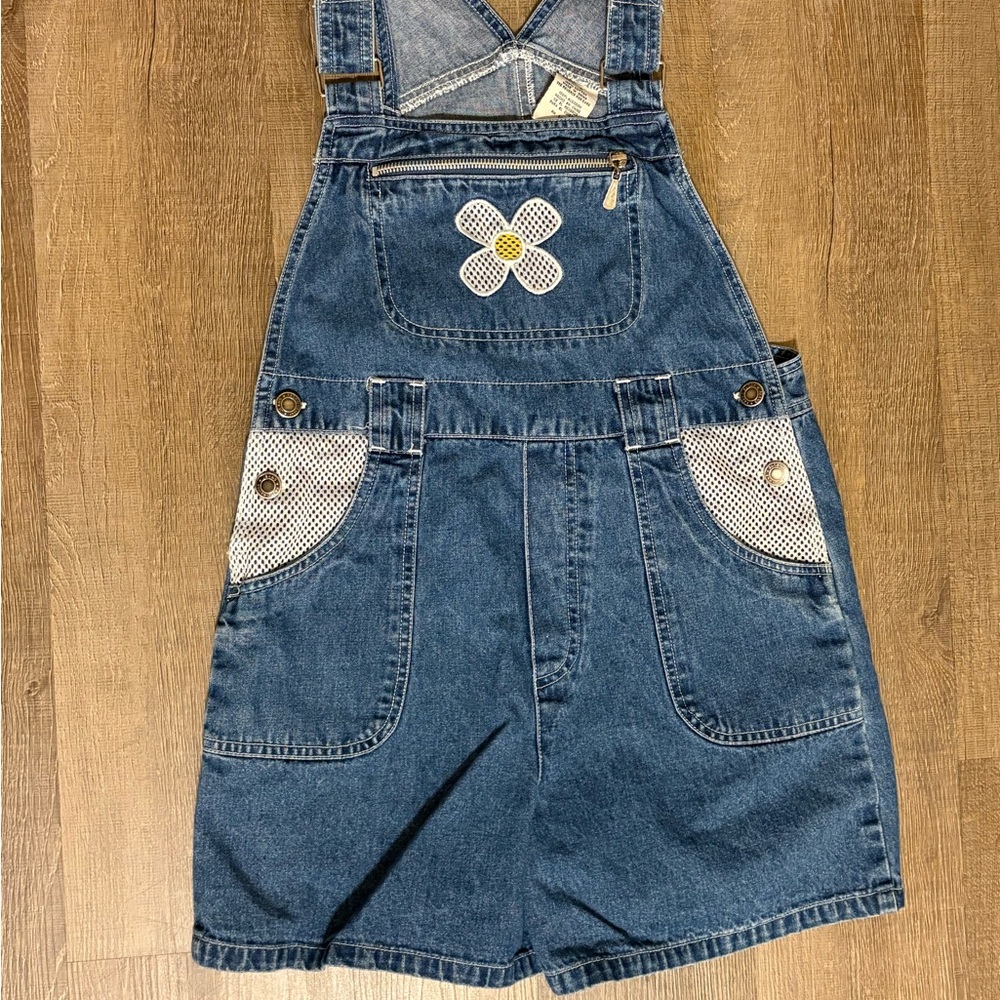 Faded Glory Blue Denim Kids Short Overalls with Daisy Appliqué